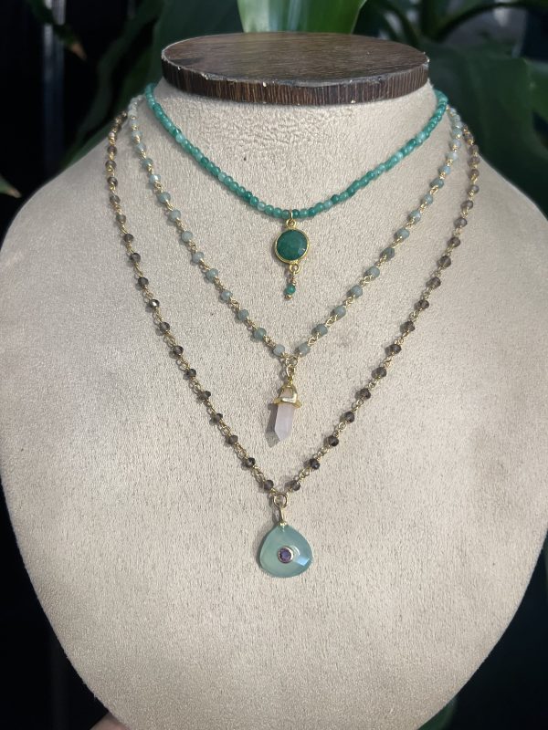 COLLAR DE AGATA CON DIJE BISELADO